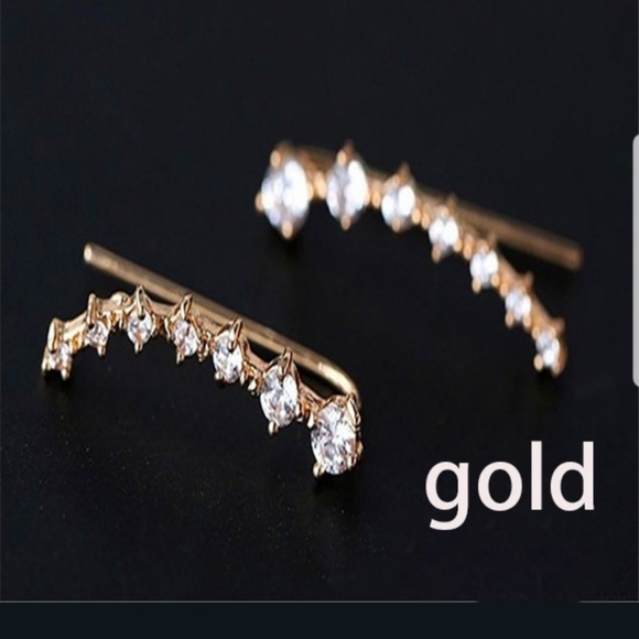 Jewelry - Very Pretty CZ Ear Climbers in GOLD